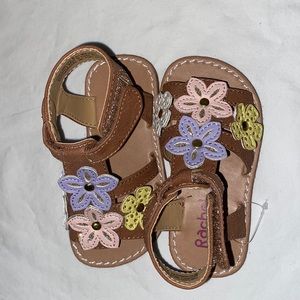 KIDS SANDALS SIZE6